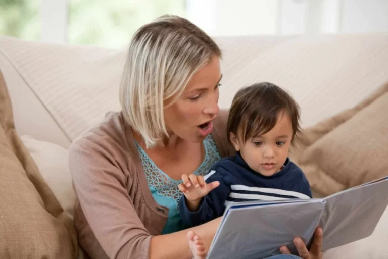 estimular comunicação infantil no dia a dia
